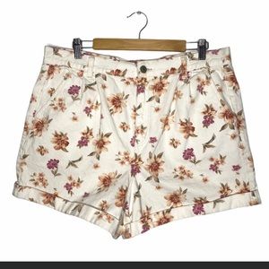 American Eagle Floral Print Mom Shorts